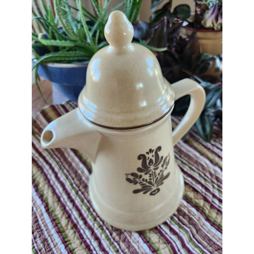 Pfaltzgraff Village pitcher/coffee pot - Picture 6 of 7